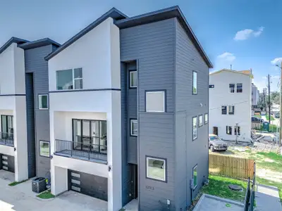 New construction Single-Family house 3209 St Emanuel St, Unit B, Houston, TX 77004 - image
