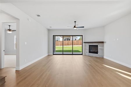 New construction Single-Family house 7428 Wayward Wind Dr, Fort Worth, TX 76179 plan Victoria - image 19