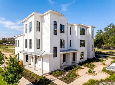 New construction Single-Family house 503 Burrus Pl, San Antonio, TX 78210 - image
