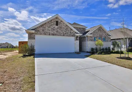 New construction Single-Family house 1526 Waterway Reach Dr, Dayton, TX 77535 - image