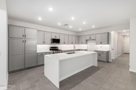 New construction Single-Family house 17415 W Las Palmaritas Dr, Waddell, AZ 85355 plan Granite Vista Avanti - Plan 2028 - image 7