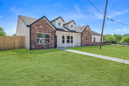 New construction Single-Family house 802 Jefferson St E, Sulphur Springs, TX 75482 - image