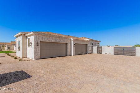 New construction Single-Family house 25225 S 194Th Street, Queen Creek, AZ 85142 - photo 33 33