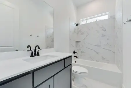 New construction Single-Family house 250 Landon Trl, Fate, TX 75189 plan Roberts - S4308 - image 16