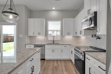 New construction Single-Family house 11810 Selma Ct, Conroe, TX 77306 - image 18