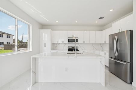 New construction Townhouse house 22451 Sw 125 Ave, Miami, FL 33170 null- photo 9 9