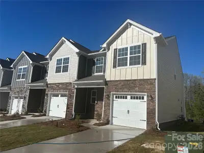 New construction Townhouse house 625 Sparano Lp, York, SC 29745 - image