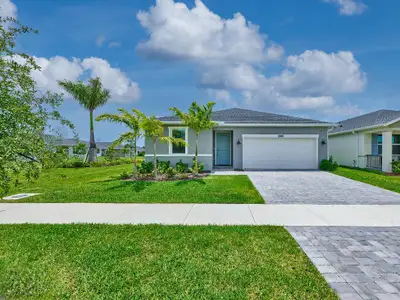 New construction Single-Family house 8960 Dahlia Cir, Port St. Lucie, FL 34986 plan Bergamo - image