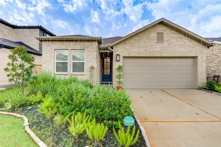 New construction Single-Family house 9727 Arrigoni Creek Dr, Cypress, TX 77433 - image