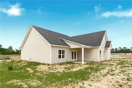 New construction Single-Family house 270 Cambray Downs Ct, Raeford, NC 28376 - image