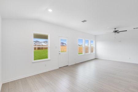 New construction Single-Family house 1932 Coleto Rd, Crandall, TX 75114 Starboard- photo 10 10
