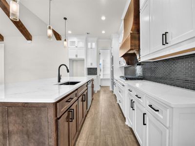 New construction Single-Family house 212 Desperado Ct, Weatherford, TX 76088 - image 7