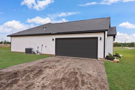 New construction Single-Family house 4432 Collton Ln, Franklin, TX 77856 - image