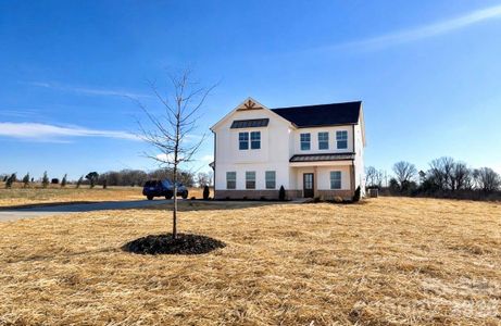New construction Single-Family house 2440 Sandy Springs Rd, Mocksville, NC 27028 - image