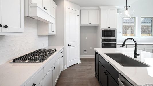 New construction Single-Family house 1841 Gyst Rd, Seguin, TX 78155 plan 2694W - image 13