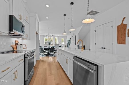 New construction Townhouse house 700 W North St, Unit 101, Raleigh, NC 27603 - image 9