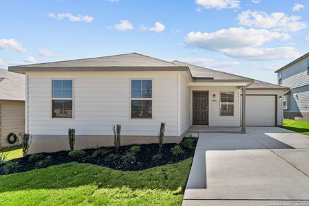 New construction Single-Family house 2820 Whiskey Pass, Seguin, TX 78155 Nicollet- photo 6 6