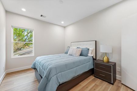 New construction Single-Family house 2131 Blalock Rd, Unit G, Houston, TX 77080 - image 7