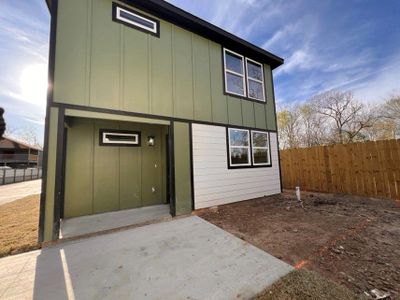 New construction Single-Family house 7311 Wileyvale St, Unit B, Houston, TX 77016 - image