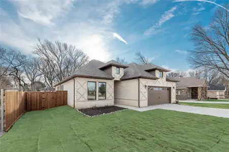 New construction Single-Family house 2218 Water Crest Ln, Glenn Heights, TX 75154 - image