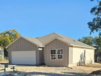 New construction Single-Family house 5250 Spring Br, Spring Branch, TX 78070 - image