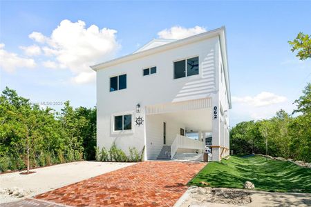 New construction Single-Family house 862 Cardinal Ln, Key Largo, FL 33037 - image