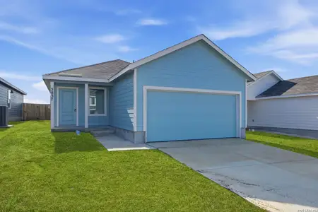 New construction Single-Family house 3837 Swift Fox Rd, New Braunfels, TX 78130 - image