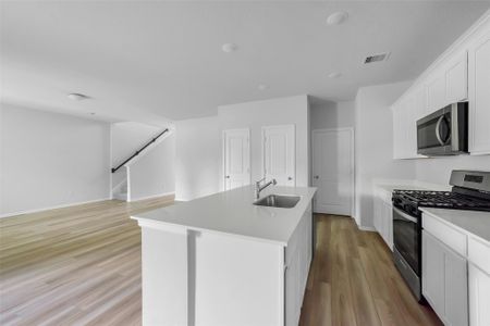 New construction Single-Family house 1120 Novelle Bend Dr, Houston, TX 77336 - image 10
