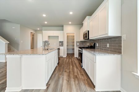 New construction Single-Family house 3527 Helena St, Gainesville, TX 76240 plan Navasota - image 11