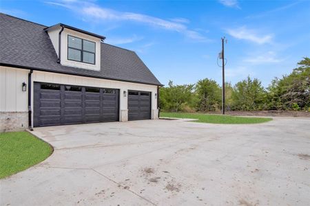 New construction Single-Family house 2124 Sundance Rd, Whitesboro, TX 76273 null- photo 1 1