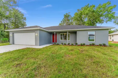 New construction Single-Family house 13119 Ne 7Th Lp, Silver Springs, FL 34488 plan Lynnette  - image