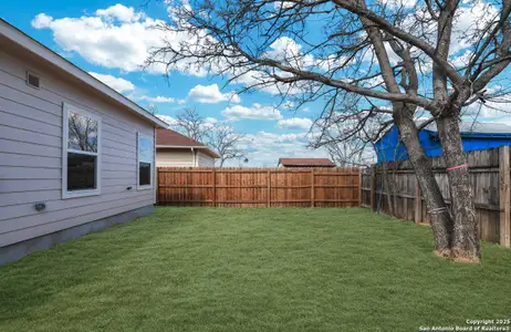 New construction Single-Family house 331 Doolittle St, San Antonio, TX 78211 - image
