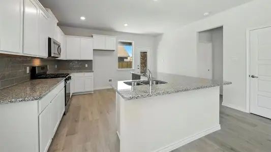 New construction Single-Family house 4213 Zayan Dr, Sherman, TX 75090 plan Republic - image