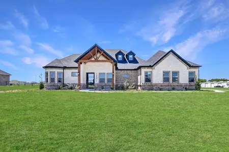 New construction Single-Family house 1000 Elevation Trl, Weatherford, TX 76087 - image