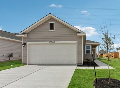 New construction Single-Family house 13500 Desert Orchid Dr, Buda, TX 78610 plan Fresno - image