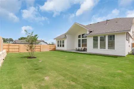 New construction Single-Family house 200 Slater Ct, Liberty Hill, TX 78642 plan Hattie - image