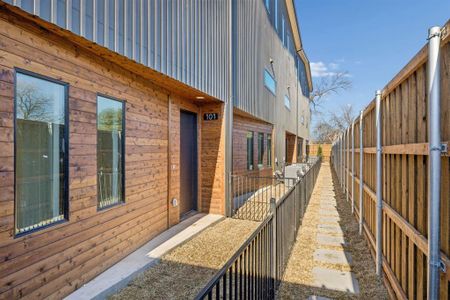New construction Condo house 2151 Mail Ave, Unit 103, Dallas, TX 75235 - image