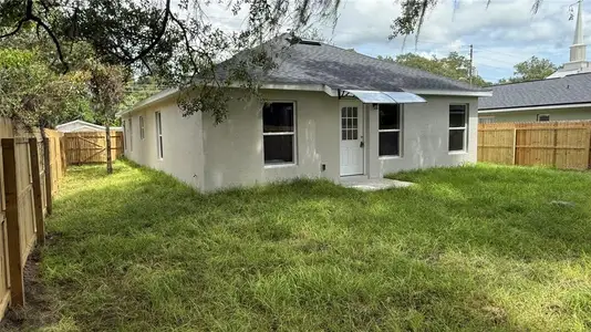New construction Single-Family house 520 W Beresford Ave, Deland, FL 32720 - image