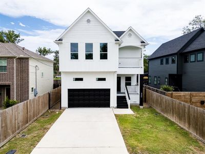 New construction Single-Family house 711 E 39Th Street, Unit A, Houston, TX 77022 - photo 0