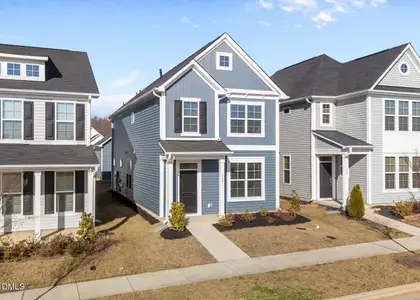 New construction Single-Family house 226 Blue Iris Pkwy, Clayton, NC 27520 - image
