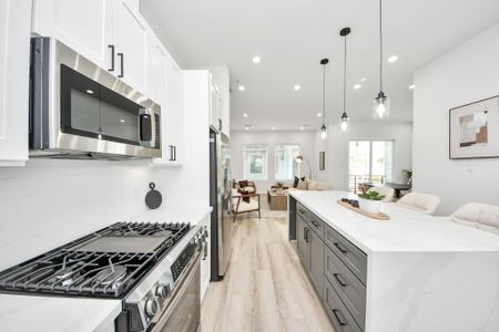New construction Single-Family house 7725 Hammerly Blvd, Houston, TX 77055 - image 13