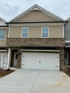 New construction Townhouse house 21 Creekside Commons Dr, Hoschton, GA 30548 null- photo 2 2