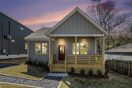 New construction Single-Family house 102 Dahlia Avenue SW, Atlanta, GA 30314 null- photo 0