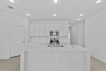 New construction Single-Family house 518 Lew Pass, San Antonio, TX 78221 plan Clearwater - image 11