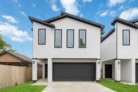 New construction Single-Family house 2330 Wavell St, Houston, TX 77088 - image