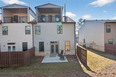 New construction Townhouse house 1127 Lucan Ln, Lawrenceville, GA 30043 - image 4
