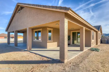 New construction Single-Family house 9186 W Limestone Mountain Dr, Casa Grande, AZ 85194 - image