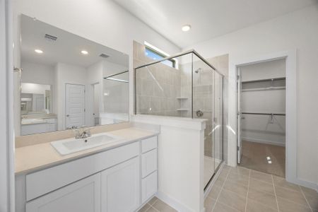 New construction Single-Family house 112 Divisadero Dr, Hutto, TX 78634 plan Trinity - image 12