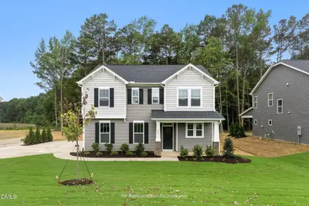 New construction Single-Family house 96 Eagle Rock Dr, Lillington, NC 27546 - image