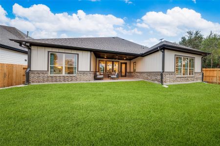 New construction Single-Family house 357 Covey Ln, Sealy, TX 77474 - image 2